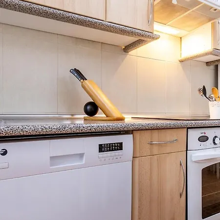 Cerca De La Playa Y Comodo By * Candelaria