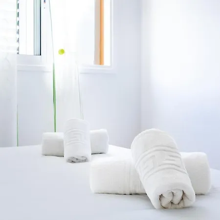 Cerca De La Playa Y Comodo By