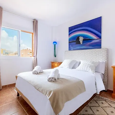 Cerca De La Playa Y Comodo By