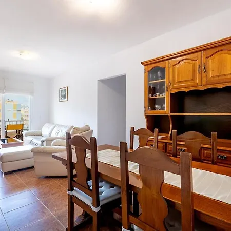 Cerca De La Playa Y Comodo By Candelaria