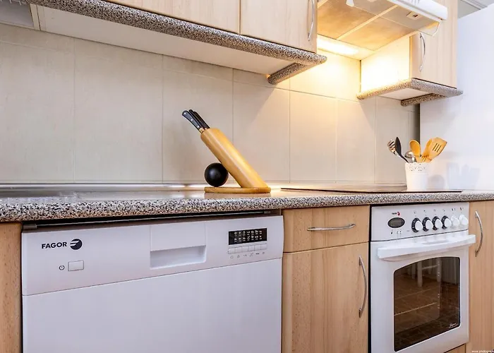 Cerca De La Playa Y Comodo By * Candelaria